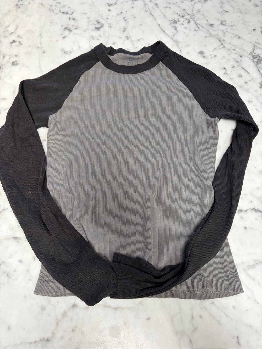 Brandy Melville Gray Body Black Raglan Long Sleeve Tee